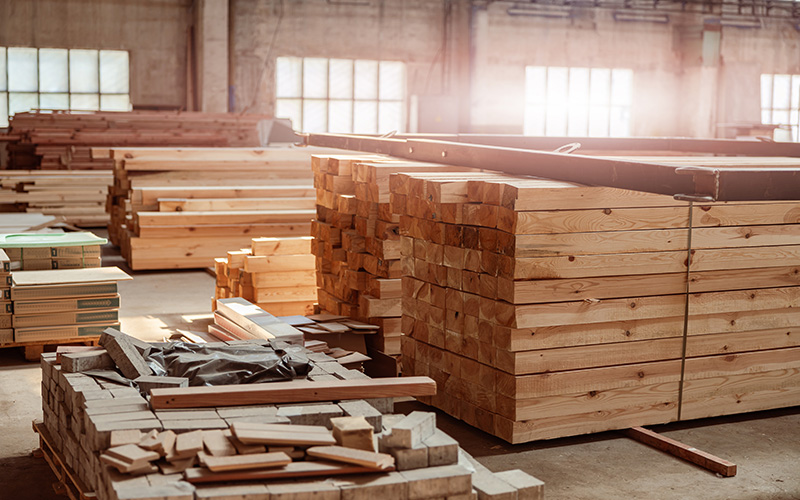 Common materials in furniture manufacturing - plywood